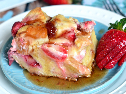Strawberry Cheesecake French Toast Bake
